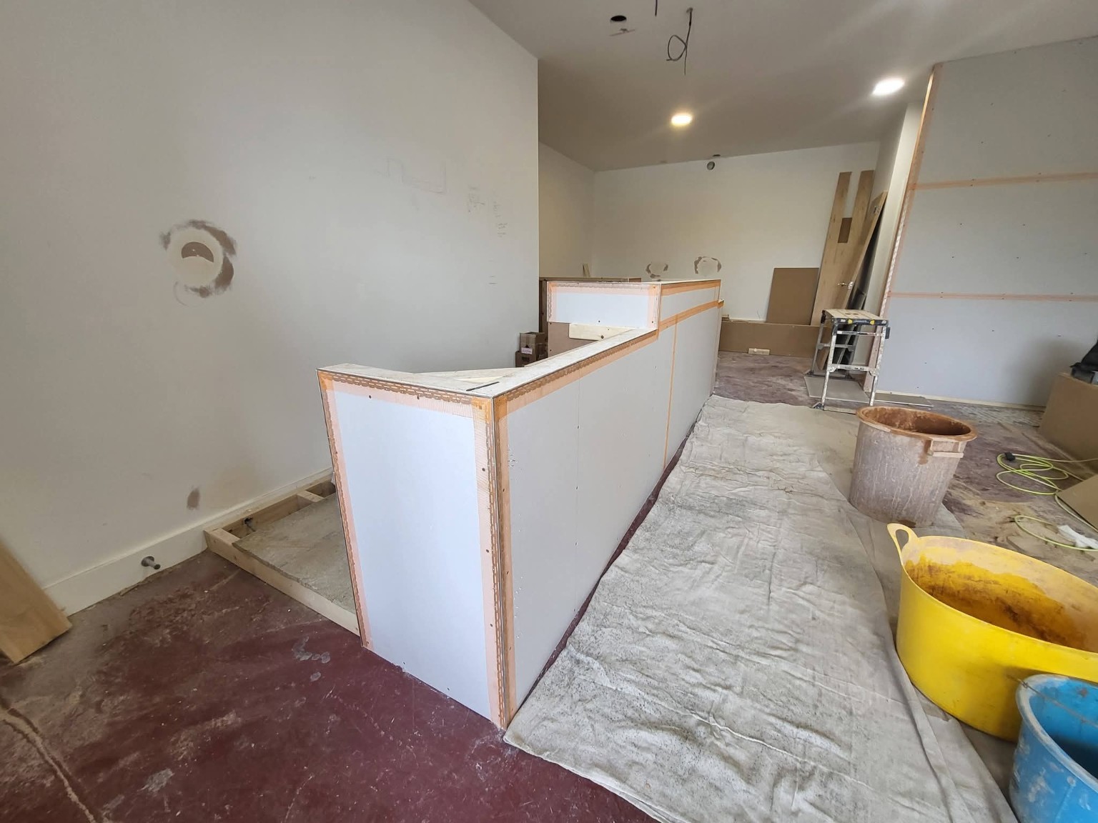 Coffee bar boarding work