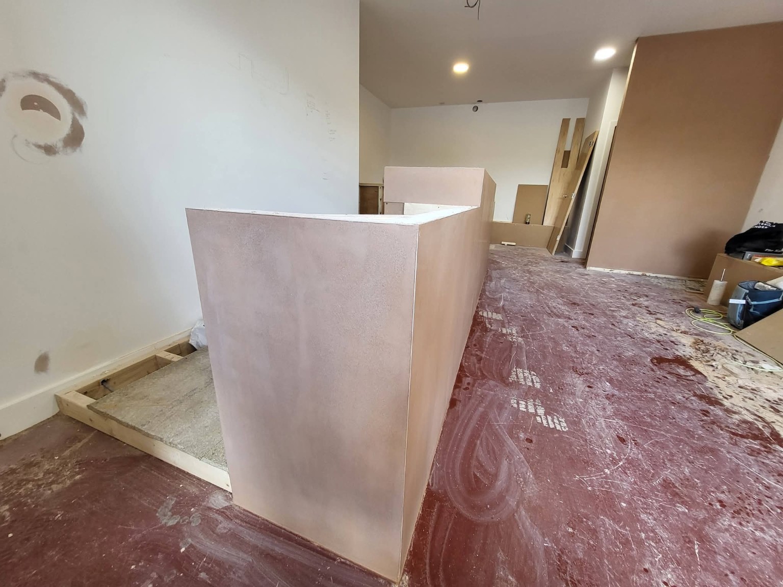 Coffee bar freshly plastered