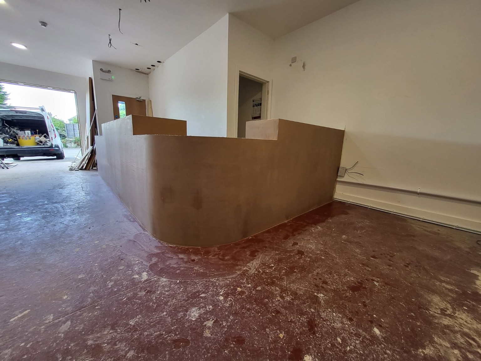 Coffee bar after plastering